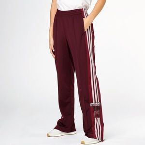 adibreak maroon